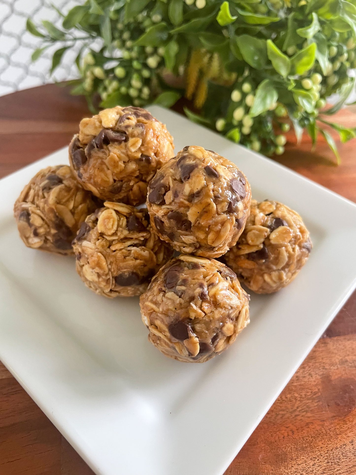 Chocolate Chip Energy Balls